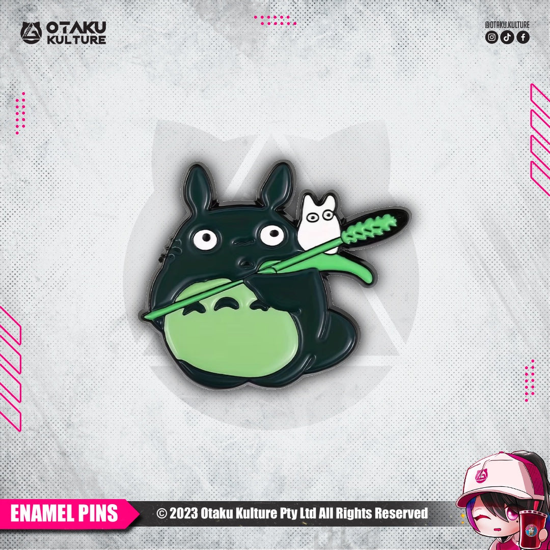 STUDIO GHIBLI TOTORO GREEN ENAMEL PIN