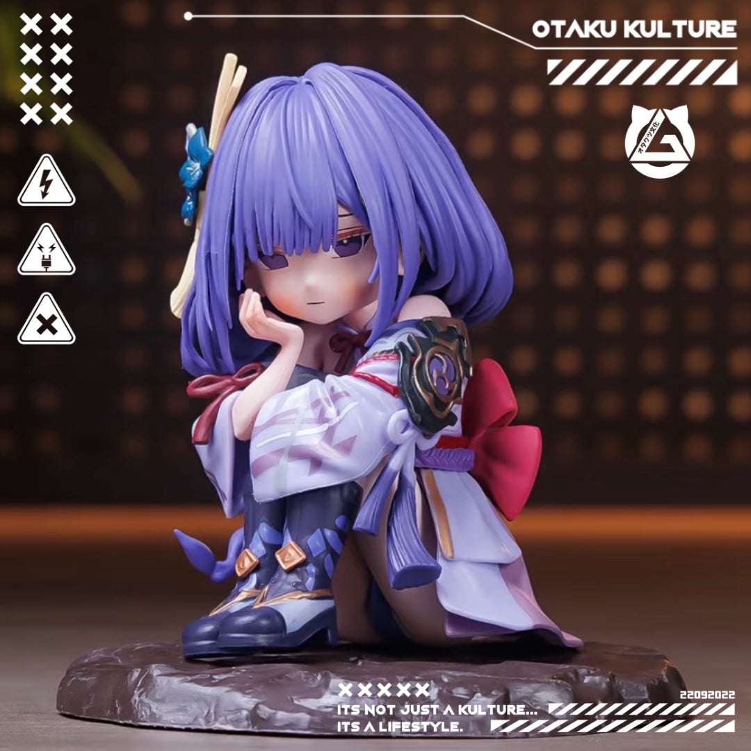 RAIDEN SHOGUN SITTING FIGURE